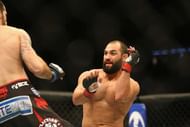 DALLAS, TX - MARCH 14:  Johny Hendricks fights with Matt Brown in the Welterweight bout during the UFC 185 event at American Airlines Center on March 14, 2015 in Dallas, Texas.  (Photo by Ronald Martinez/Getty Images)